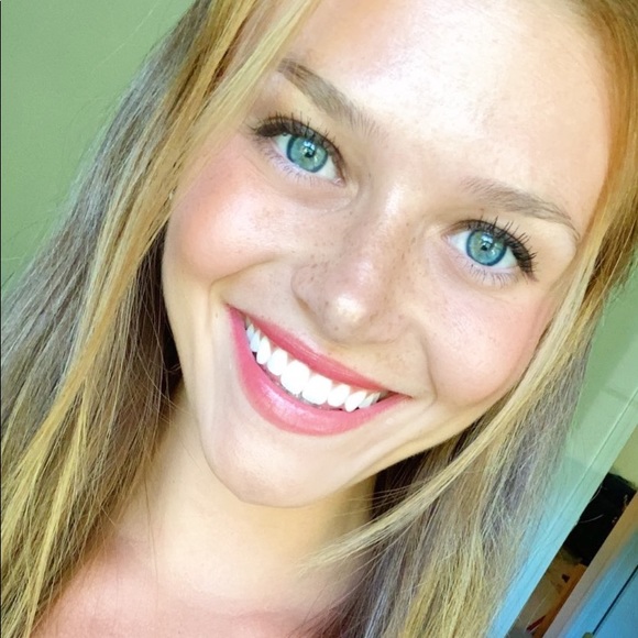 MEET THE POSHER✨🌱💖 - Picture 8 of 8